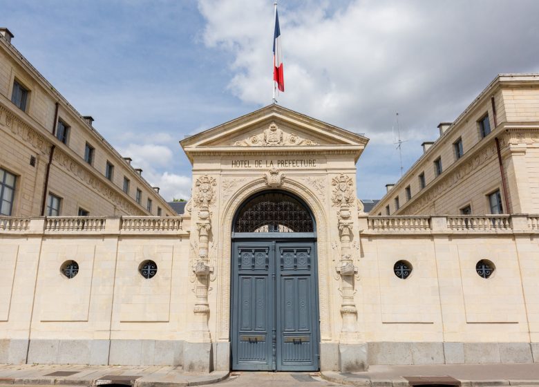 24 mars Napoléon -Caen__la_Prefecture-Caen_la_mer_Tourisme___Pauline___Mehdi_-_Photographie-1500px